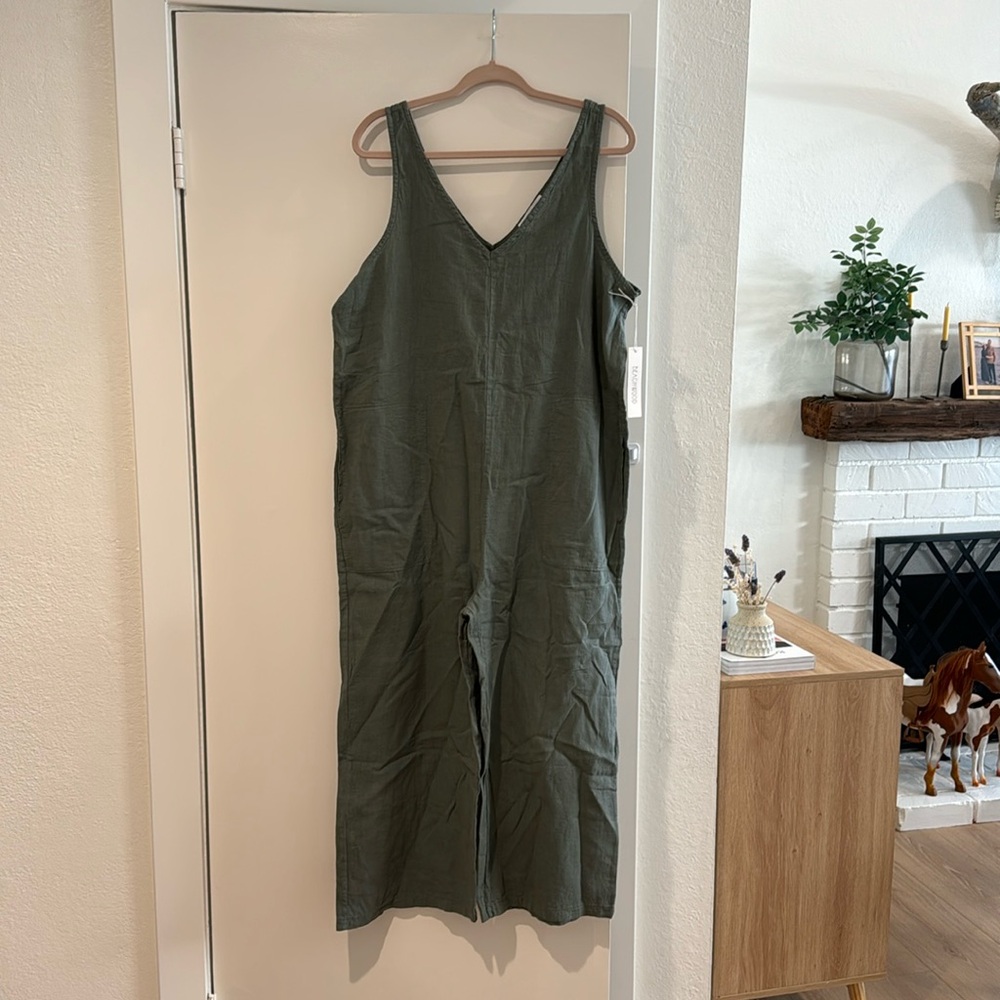 Beachwood Baby linen jumpsuit. Size all. Dark olive green color. NWT